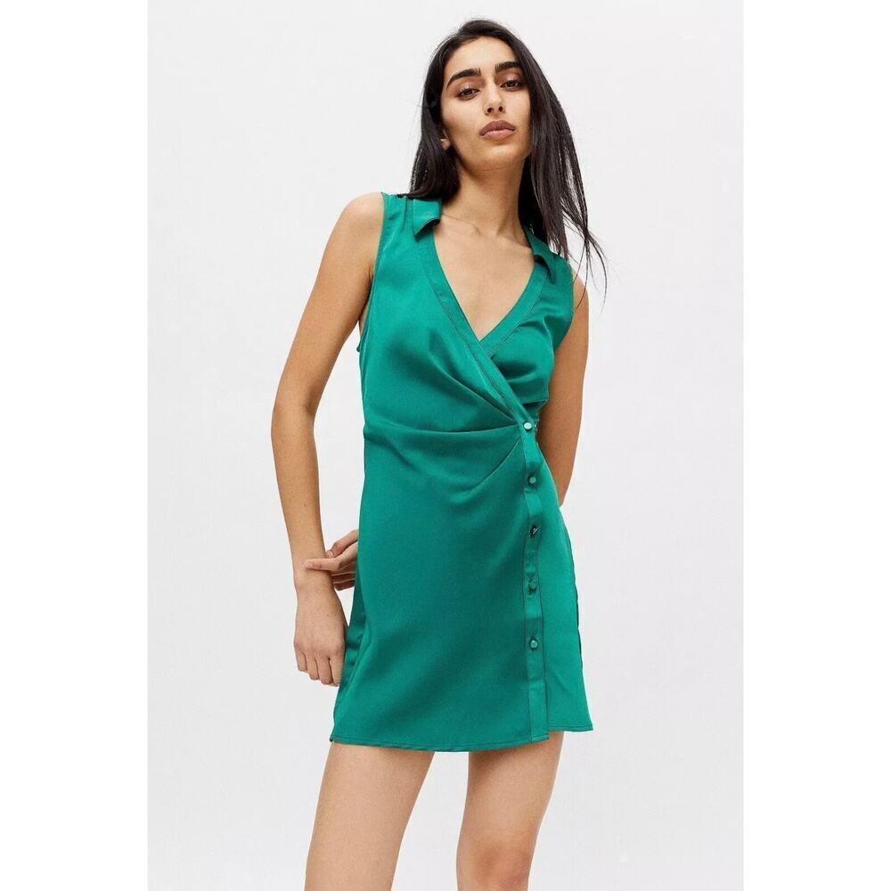 Urban Outfitters Deja Sleeveless Green Wrap Dress, Size XS